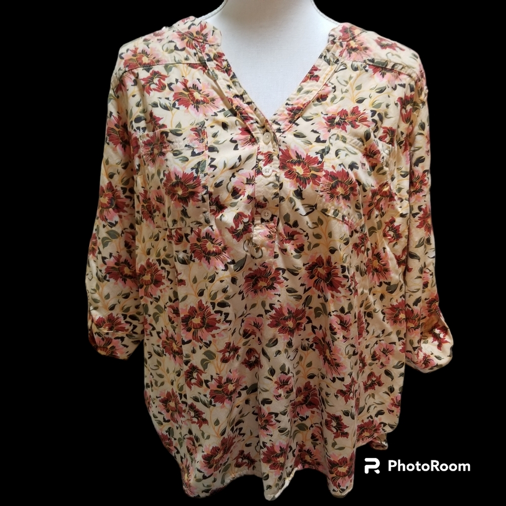 Floral flow-y boho plus size top from Torrid, sz 1 (1X)